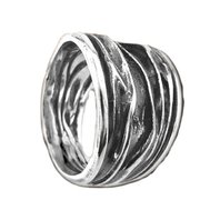 Stříbrný prsten 6S762